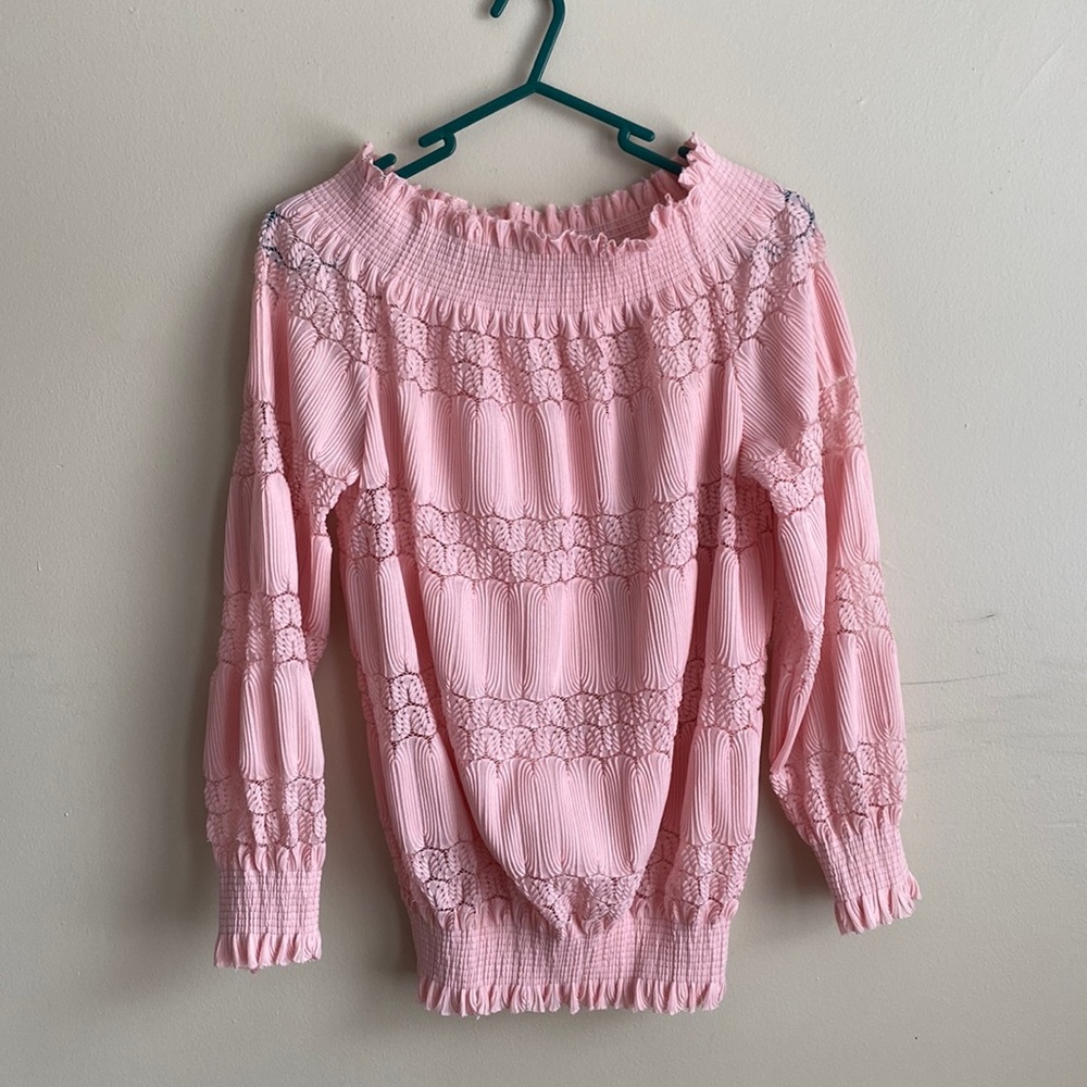 Pastel Pink Off shoulder Stretchy lace banded long Sleeve top